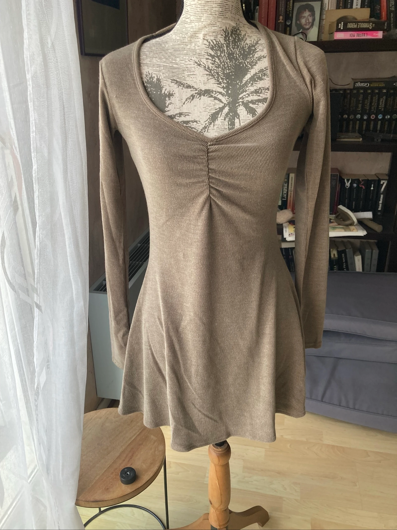 Très jolie robe taille 36